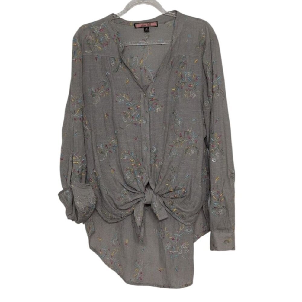 Olive Hill Embroidered Floral Shirt Womens Size Medium Green Roll Tab Sleeves - Picture 1 of 10